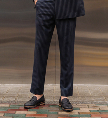 (M~5XL)<BR>아~이건 스트라이프수트팬츠