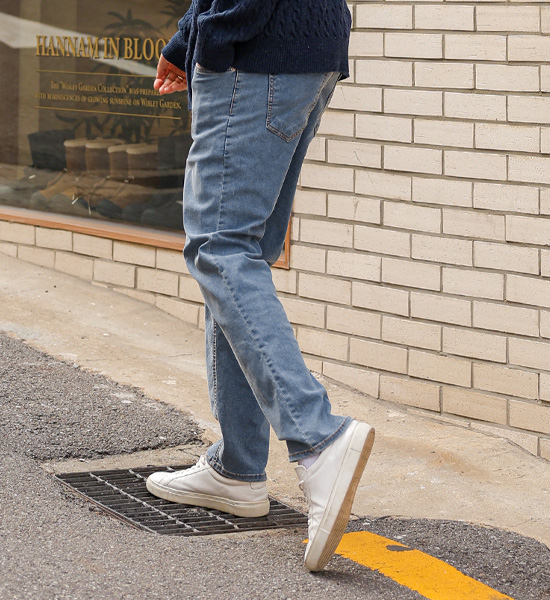 (M-6XL)<BR>디오누 隠しバンド テーパー デニムパンツ <br><font color="#098a09"><B>長さを選択 (基本的な,ロング+10cm)</B></font><BR><B><FONT COLOR="#ff4800">[追加割引]</FONT></B>