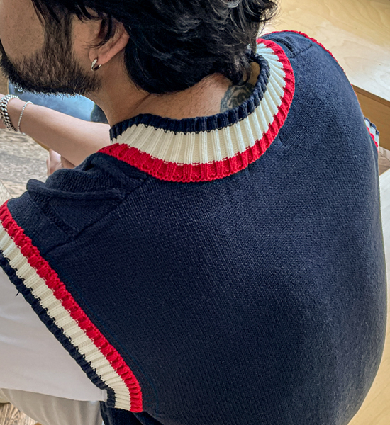 (L-4XL)<br>아로야 ブイネック ベスト