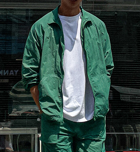(M-6XL)<BR>코로트 ナイロンジップアップ 82301