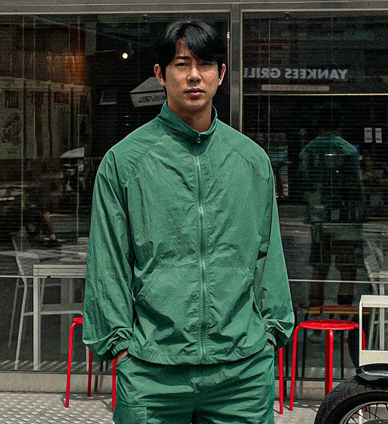 (M-6XL)<BR>코로트 ナイロンジップアップ 82301