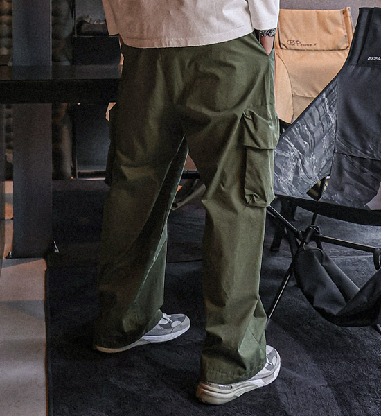 (XL-6XL)<BR>부라토키 ワイドフィット カーゴバンディングパンツ