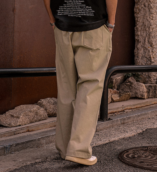 (M-4XL)<BR>아타라나 セミワイドフィット バンディングパンツ