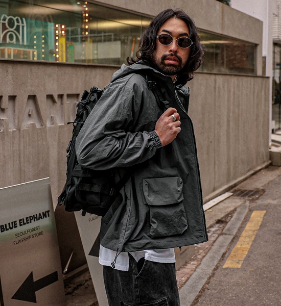 부코비 フードジャンパ