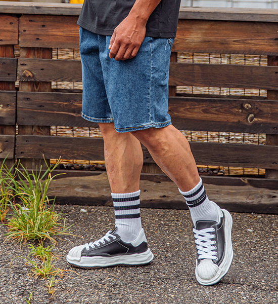 (L-4XL)<BR>라루츠 핀턱 デニムバンディングショートパンツ