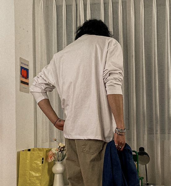 아티모트 長袖Tシャツ