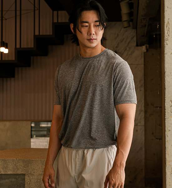 (M-6XL)<br>クールな 촉감 機能性 半そでティー<br><font color="#224f20"><B>*長さを選択 (基本的な,ロング+6cm)</B></font>