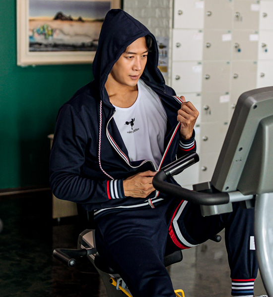 (M~4XL)<BR>관심충만 3선후드집업