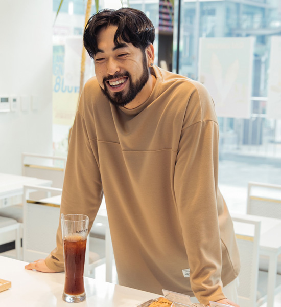 (M~5XL)<br>꺼내입어요 切開 長袖Tシャツ<br><font color="#fb5ec9"><B>[1+1]</B></font>