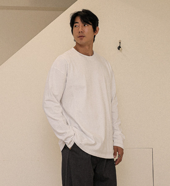 (XL-6XL)<br>로니콘 乳首を覆うさま 切開長袖Tシャツ T010