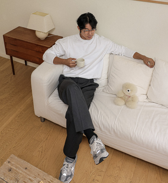 (XL-6XL)<br>로니콘 乳首を覆うさま 切開長袖Tシャツ T010