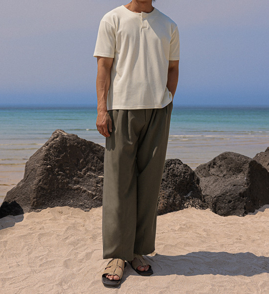 (L-5XL)<br>벨론 ヘンリーネック 半そでティー<br><font color="#fb5ec9"><B>[1+1]</B></font>