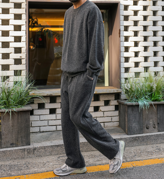 (XL-6XL)<BR>만우티 니트지 トレーニングセット(マンツーマン/ハーフジップアップ+トレーニングパンツ) <br><font color="#098a09"><B>長さを選択  상(基本的な,ロング+6m)</B></font> <br><font color="#098a09"><B>長さを選択  하(基本的な,ロング+10cm)</B></font>