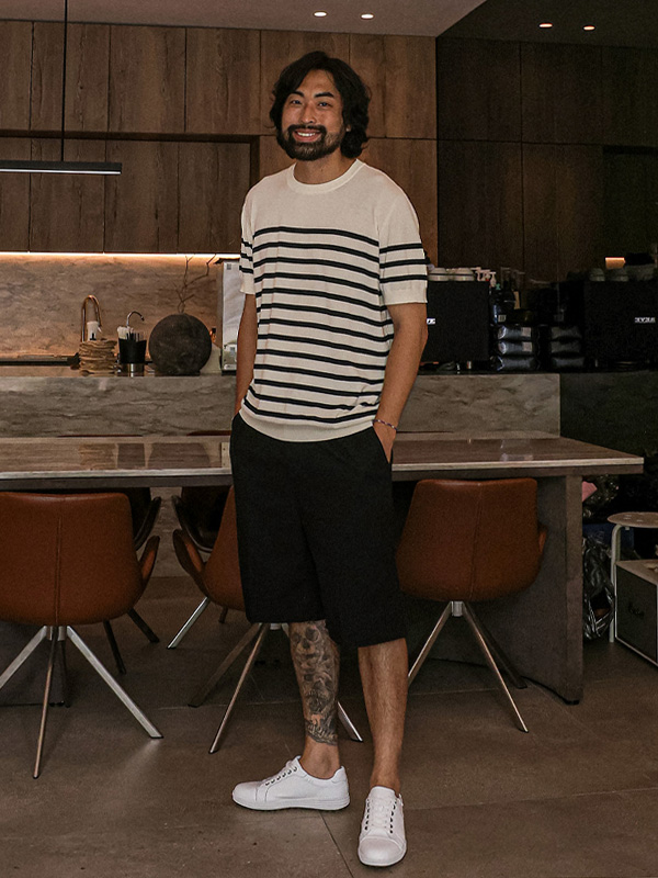 (L-5XL)<BR>자몰리 ストライプ 半袖のニット DT23114<BR><B><FONT COLOR="#ff4800">[追加割引]</FONT></B>