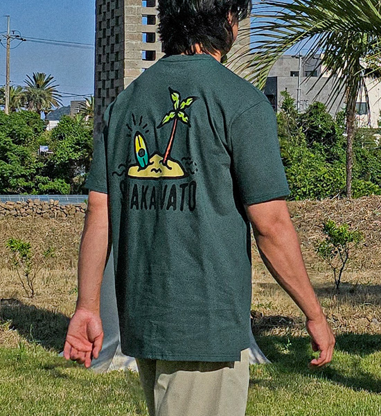 (L-5XL)<BR>사카바토 半そでティー <br><font color="#098a09"><B>長さを選択 (基本的な,ロング+6cm)</B></font>