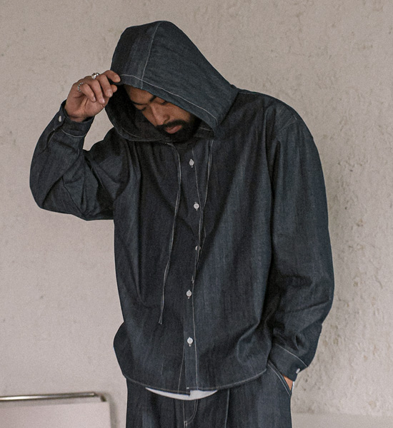 (L-5XL)<BR>뷰니시 ノンウォッシュジーンズ フードシャツ