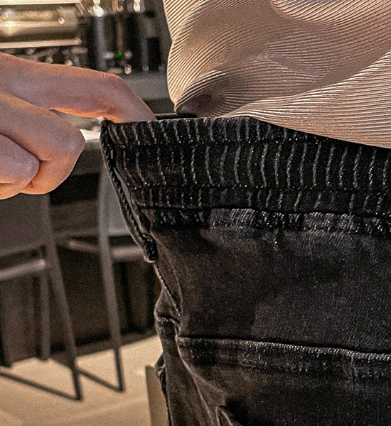 (L-4XL)<BR>비스타라 標準フィット デニムバンディングパンツ