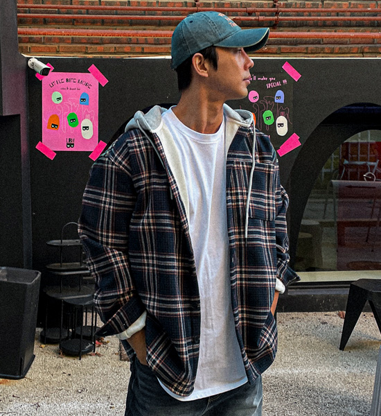 (L-5XL)<BR>소드머 フードチェックのシャツ 133