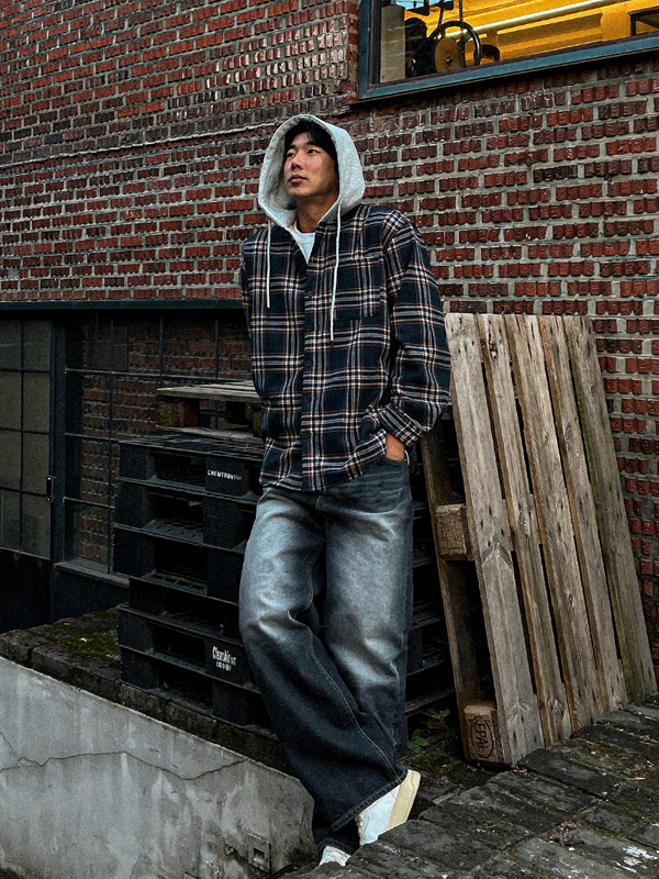 (L-5XL)<BR>소드머 フードチェックのシャツ 133