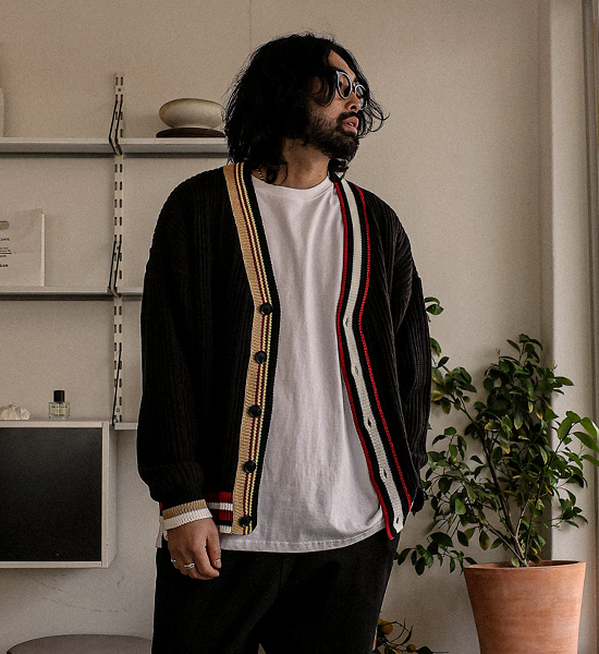 로키트노 カーディガン