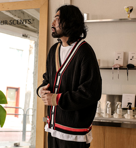 로키트노 カーディガン