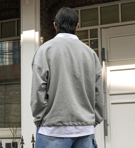 타키투파 襟付きスウェットシャツ