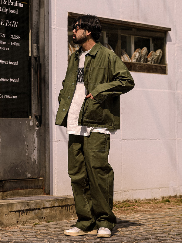 (L-5XL)<br>러비언 セミワイドフィット ズボンをはく