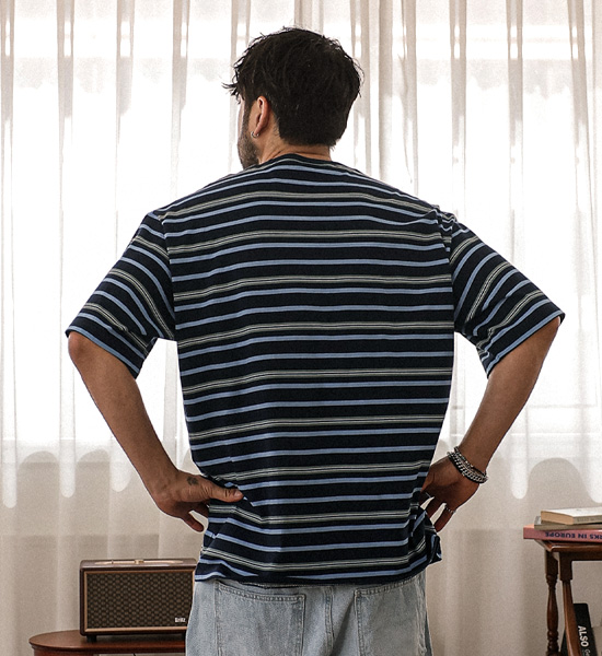 (L-5XL)<BR>바츠카시 縞模様 半そでティー