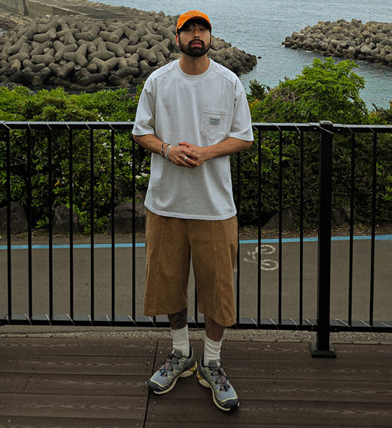 (L-5XL)<BR>루아코 顔料 切開半袖Tシャツ T016