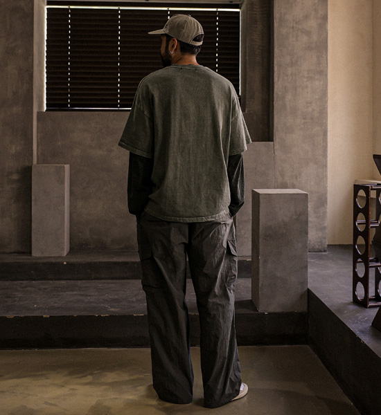 아이기나 顔料 長袖Tシャツ