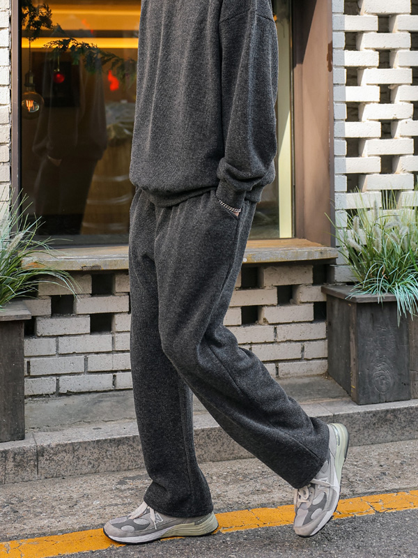 (XL-6XL)<BR>만우티 니트지 トレーニングセット(マンツーマン/ハーフジップアップ+トレーニングパンツ) <br><font color="#cc4533"><B>長さを選択  상(基本的な,ロング+6m)</B></font> <br><font color="#cc4533"><B>長さを選択  하(基本的な,ロング+10cm)</B></font>