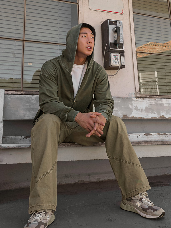 (M-5XL)<BR>파르타도 顔料 フードジップアップ