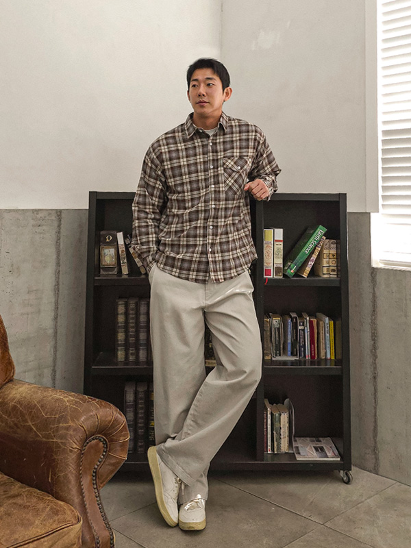 헤이우드 セミワイドフィット バックバンディング 綿パンツ