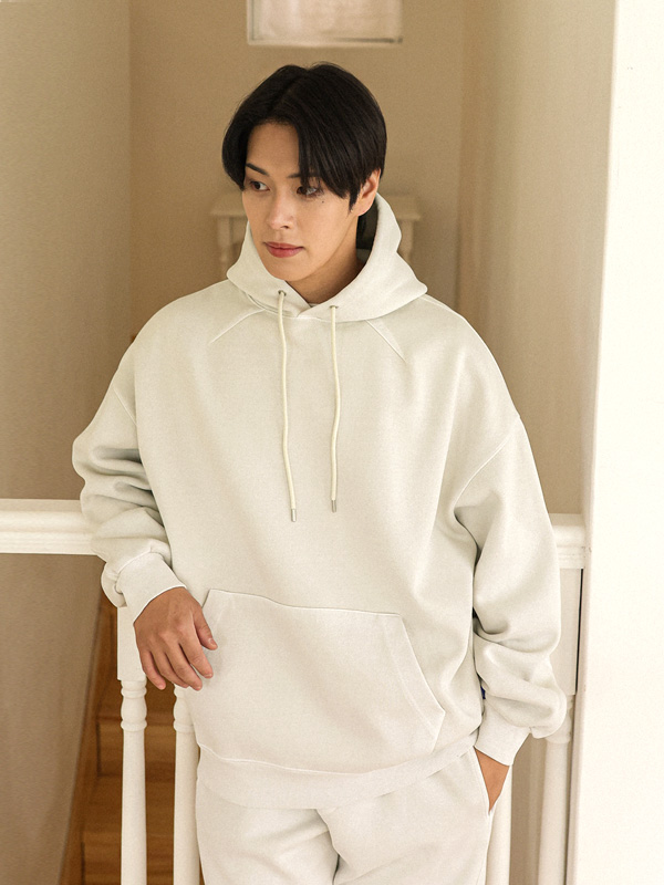 린세이 フードティーシャツ+파르테 セミワイドフィット バンディングパンツ