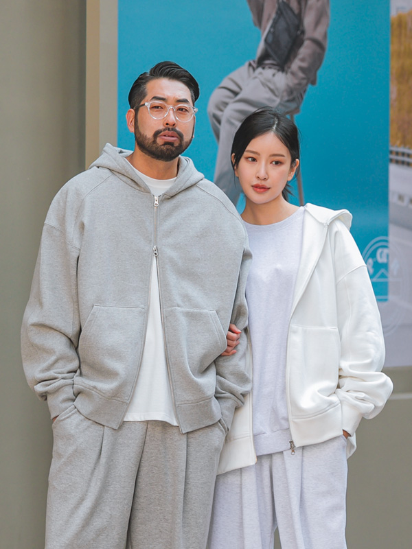 (L-5XL)<BR>쿠아조크  起毛フードジップアップ