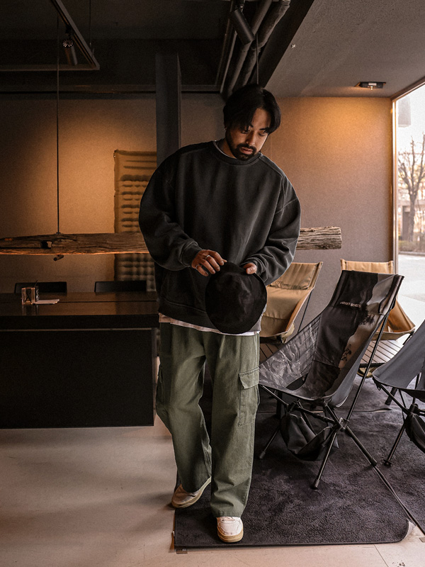 립틴 セミワイドフィット カーゴバンディングパンツ