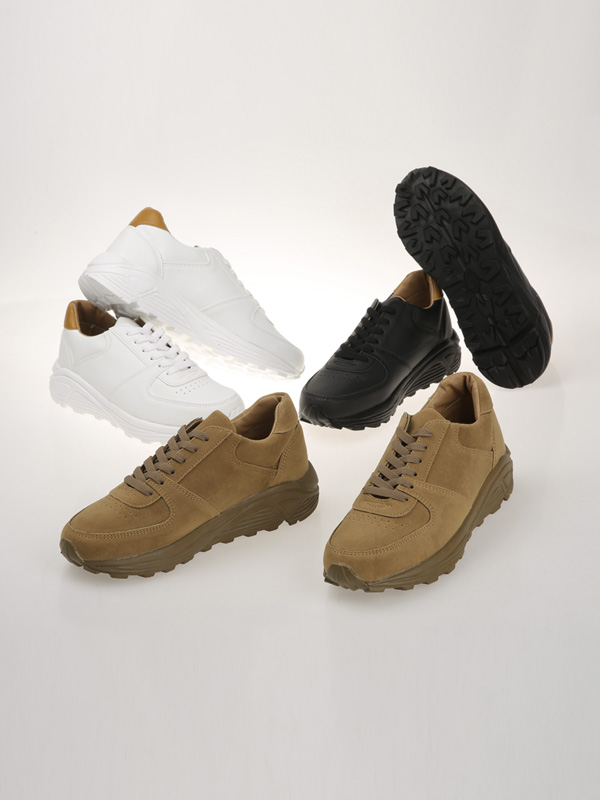 셀리바비 スニーカー