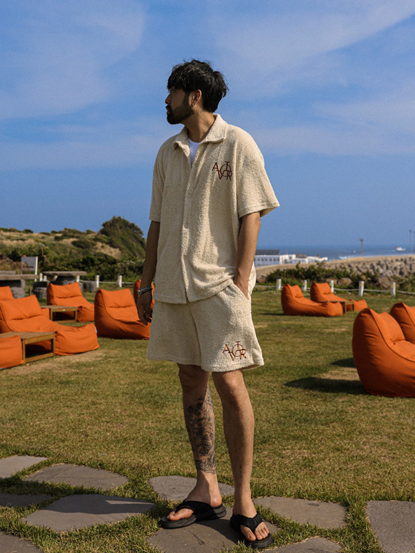 바르카우 타올지 半袖シャツ