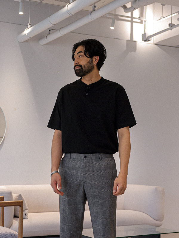 (M-4XL)<br>루간스크 ヘンリーネック 半そでティー
