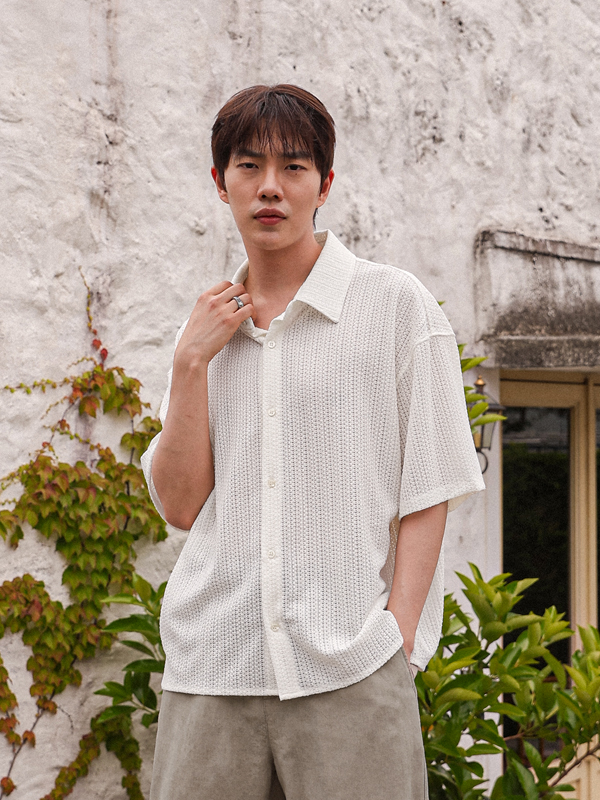 <font color="#660616">[Big ing EVENT 商品]</font><br><BR>버텍스 ニット 半袖シャツ