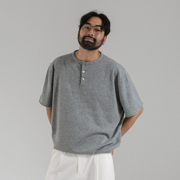 (XL-5XL)<BR>아그다드 ヘンリーネック 데끼반팔티